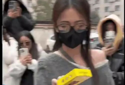 911八卦爆料在线吃瓜,在线吃瓜，揭秘娱乐圈幕后真相