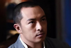 富大龙主演的电视剧,传奇人生，荧幕风采